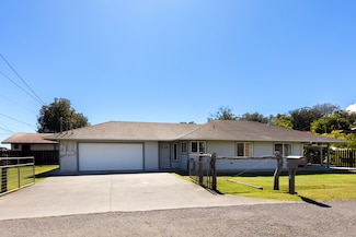 64-751 Uikeoni St, Waimea, HI 96743