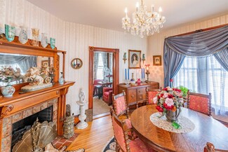 19 Pine St, Woodsville, NH 03785