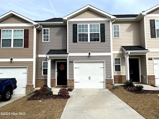 2705 Gracie Ln, Carthage, NC 28327