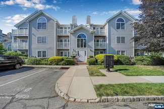 41 Genoble Rd, Montville, NJ 07045