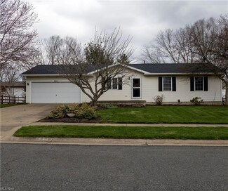 852 Tamwood Dr, Canal Fulton, OH 44614