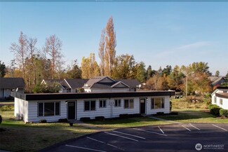 814 5th St Unit 8143, Steilacoom, WA 98388