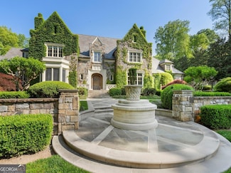 3685 Paces Ferry Rd NW, Atlanta, GA 30327