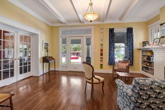1817 Fairmount Ave, Fort Worth, TX 76110
