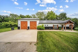 6401 SE Hamilton Rd, Holt, MO 64048