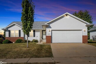 3628 Raccoon Ridge Rd SW, Cedar Rapids, IA 52404