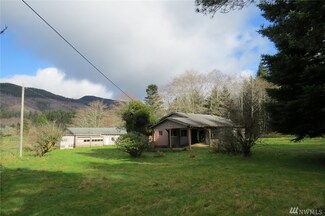 11672 Hoko Ozette Rd, Clallam Bay, WA 98326