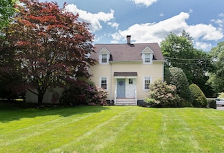 15 N Salem Rd, Ridgefield, CT 06877