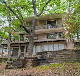 1325 Castle Ct, Osage Beach, MO 65065