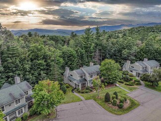 10 Hillside Cir Unit 2, Lincoln, NH 03251