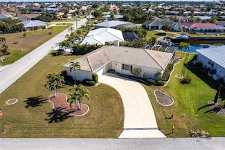 900 Genoa Ct, Punta Gorda, FL 33950