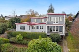 10445 Dixon Dr S, Seattle, WA 98178