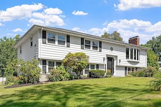 15 French St, Tewksbury, MA 01876