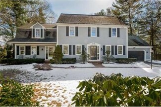 54 Holmes St, Marion, MA 02738