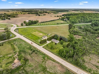 1918 County H, Kewaskum, WI 53040