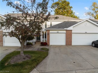 6761 Quarrystone Ln, Middleburg Heights, OH 44130