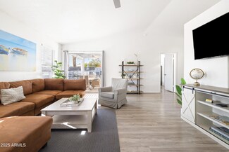 1102 E Wahalla Ln, Phoenix, AZ 85024