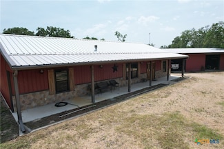 2357 Myrtle Ln, Cameron, TX 76520