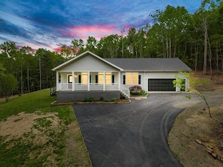 904 Dusty Rock Rd NW, Riner, VA 24149