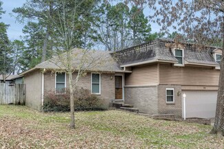 33 Colony Rd, Little Rock, AR 72227