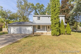3413 Ivanrest Ave SW, Grandville, MI 49418