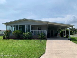 499 Tarpon Dr, Sebastian, FL 32976