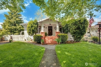 1027 E Main St, Auburn, WA 98002