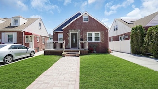 74 Locustwood Blvd, Elmont, NY 11003