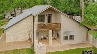 425 Lakeview Dr, Hideaway, TX 75771
