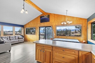 4897 Fox Gulch Rd, Stevensville, MT 59870