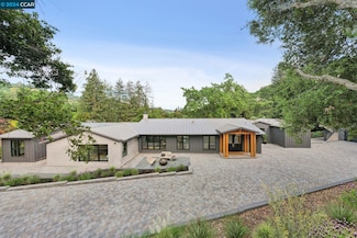3911 Happy Valley Rd, Lafayette, CA 94549