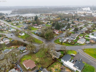 1324 Old Portland Rd, Saint Helens, OR 97051