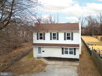 7259 Ridge Ave, Philadelphia, PA 19128