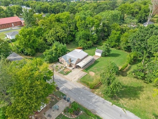 900 Moayon St, Hopkinsville, KY 42240