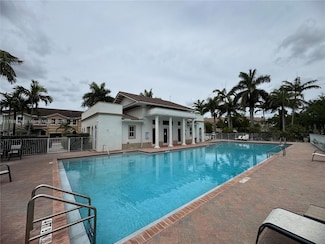 2417 SE 10th St, Homestead, FL 33035