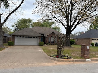 3308 Omega Dr, Tyler, TX 75701