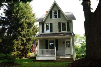 2070 Valley Rd, Parkesburg, PA 19365