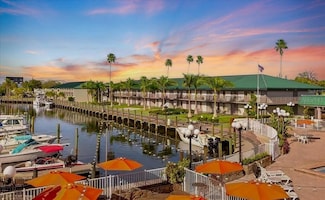 7150 N Tamiami Trail Unit S-615, Sarasota, FL 34243