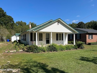 503 Mercer Mill Rd, Elizabethtown, NC 28337
