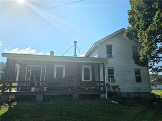 1124 E Honeoye St, Shinglehouse, PA 16748