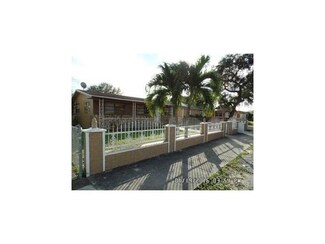 1730 NW 154th St, Opa Locka, FL 33054