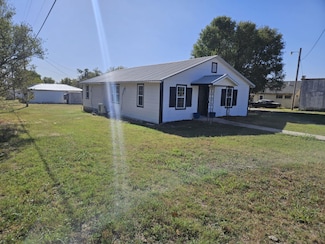 505 Wayne St, Cedar Vale, KS 67024