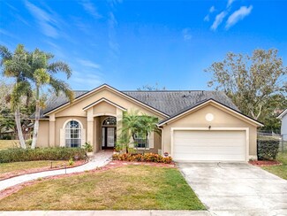 823 Elm Forest Dr, Minneola, FL 34715