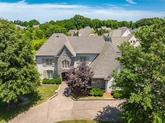 1180 Braywind Dr, Collierville, TN 38017
