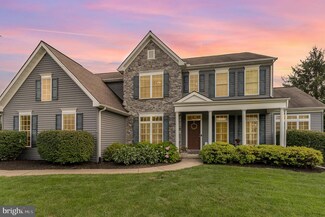 2500 Dewey Ln, Enola, PA 17025