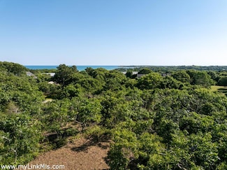 32 Stonewall Rd Unit 2.1, Chilmark, MA 02535