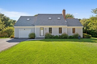 21 Minnetuxet Way, Yarmouth Port, MA 02675