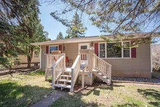 106 E 7th St, Superior, WI 54880