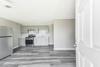 14249 Brownsville St, Houston, TX 77015