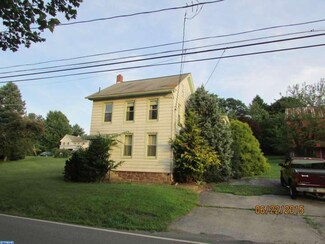 754 Mohns Hill Rd, Reading, PA 19608